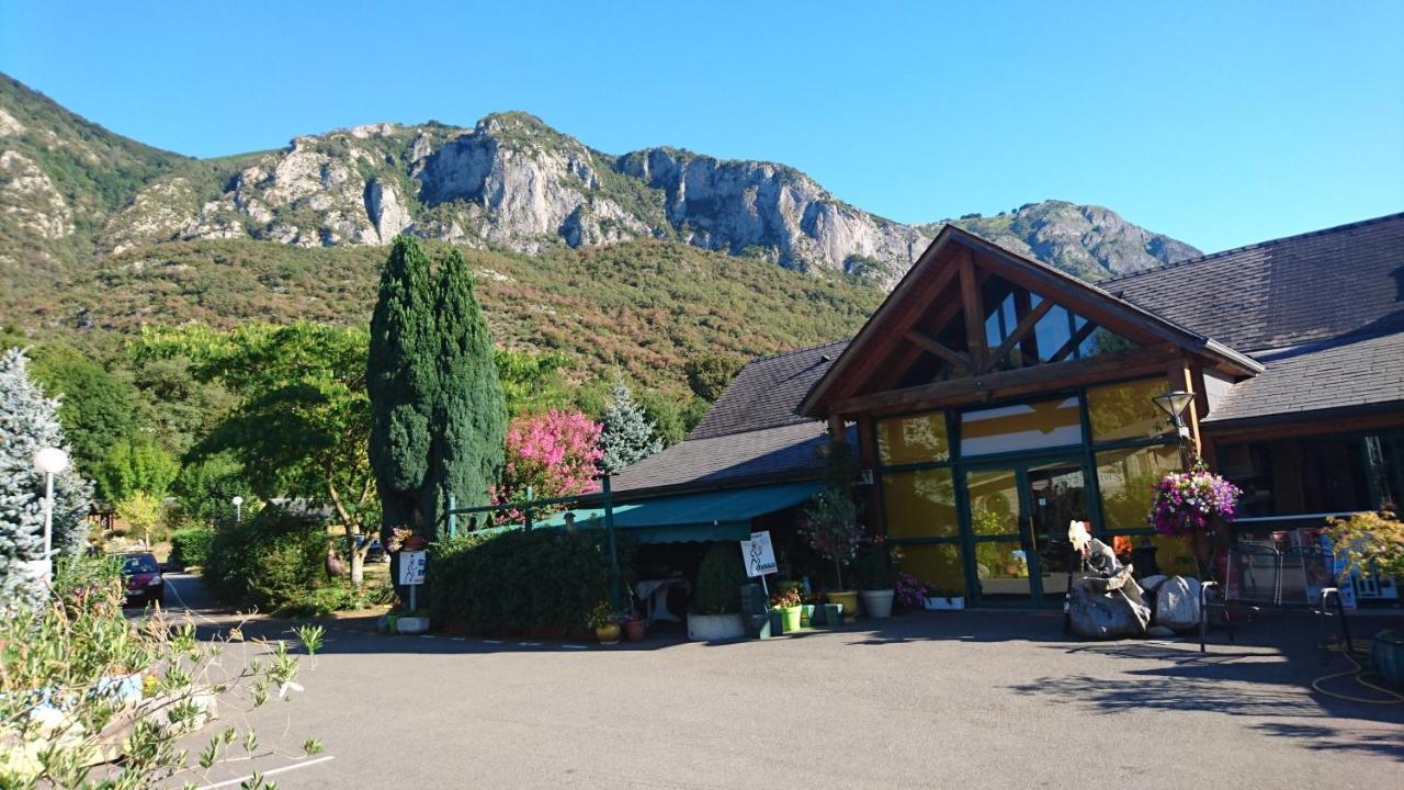 Camping Ecovillage Soleil Du Pibeste Agos-Vidalos Dış mekan fotoğraf